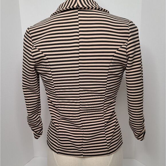 Aibon Rose Women's Striped Cream Black Blazer Size S - Picture 3 of 3